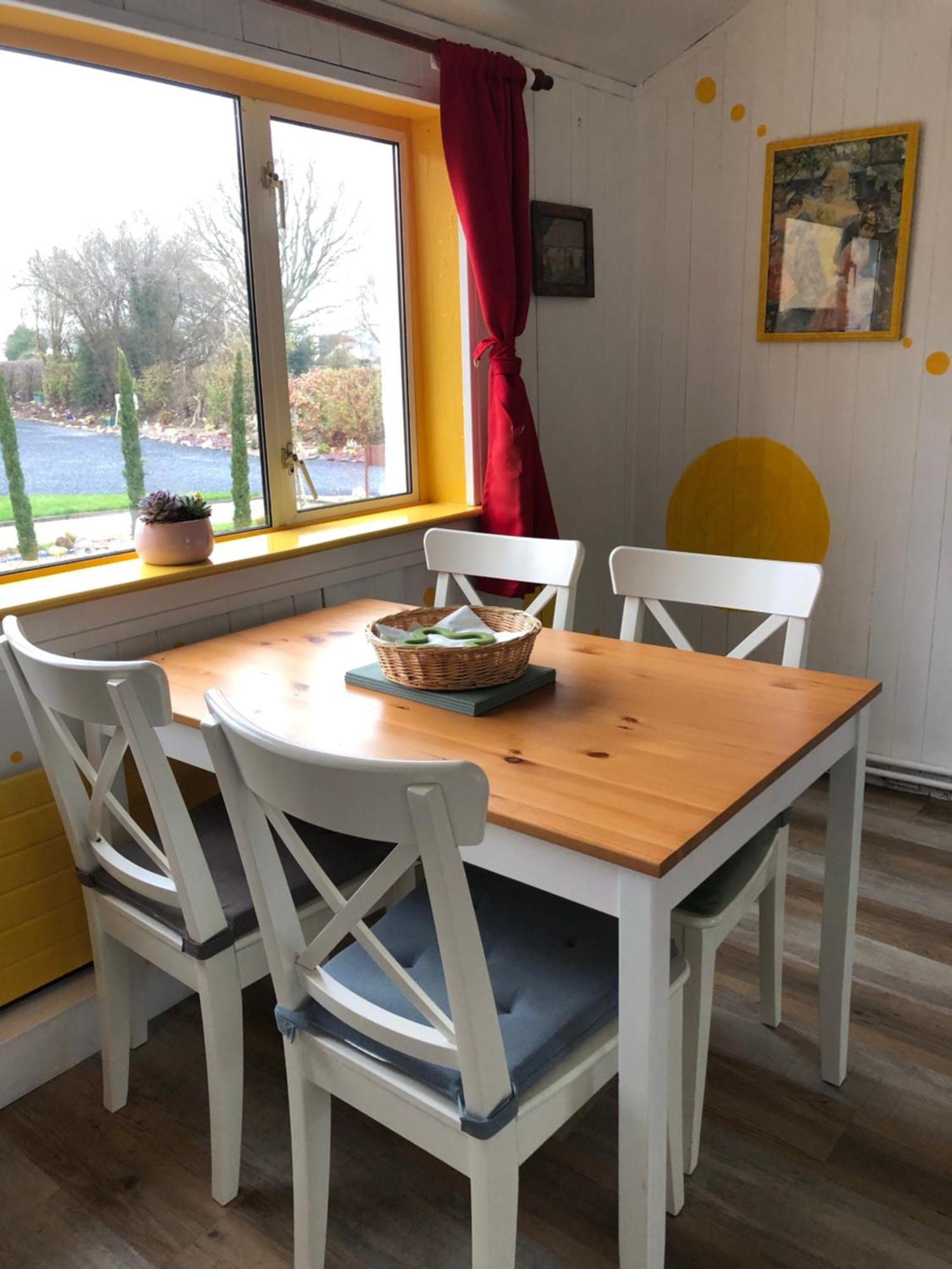 B&B & Cottage Rental In Bunclody - Mon Petit Cottage Quarto foto